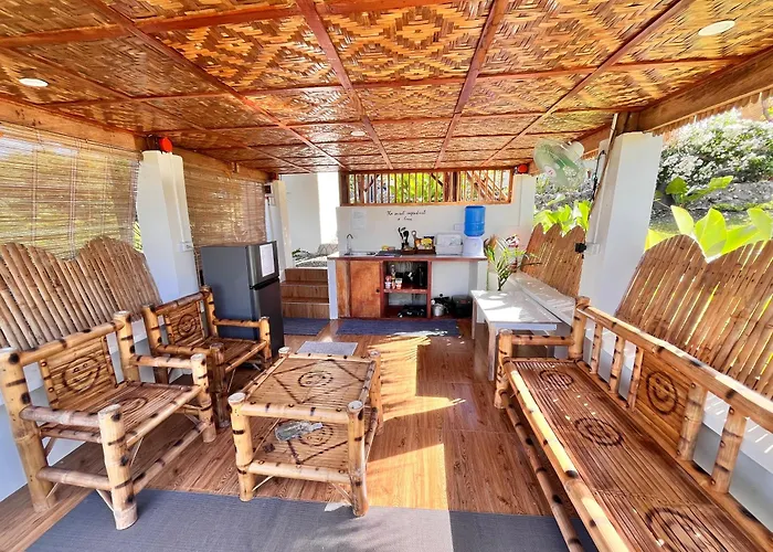 Pensión Sondela Lambug 1br Hut 4*