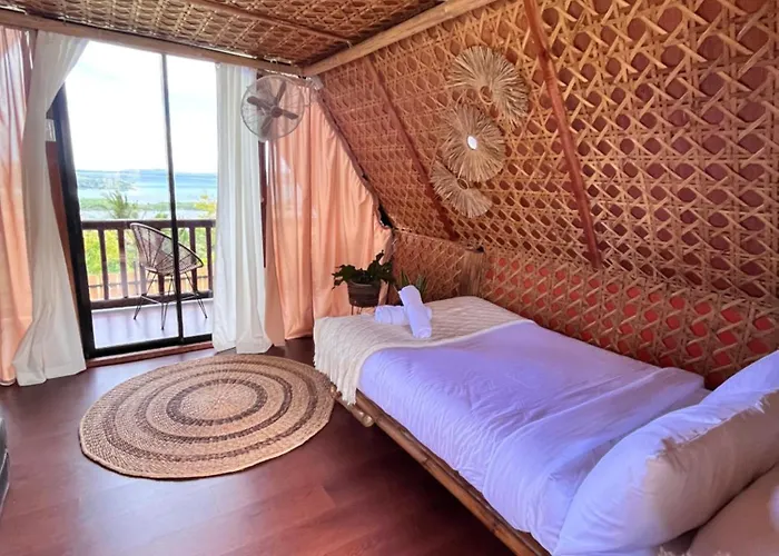 Pensión Sondela Lambug 1br Hut 4*